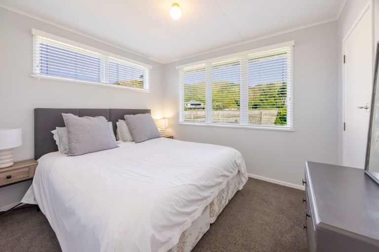 Photo of property in 15 John Ross Place, Kairakau, Elsthorpe, 4295
