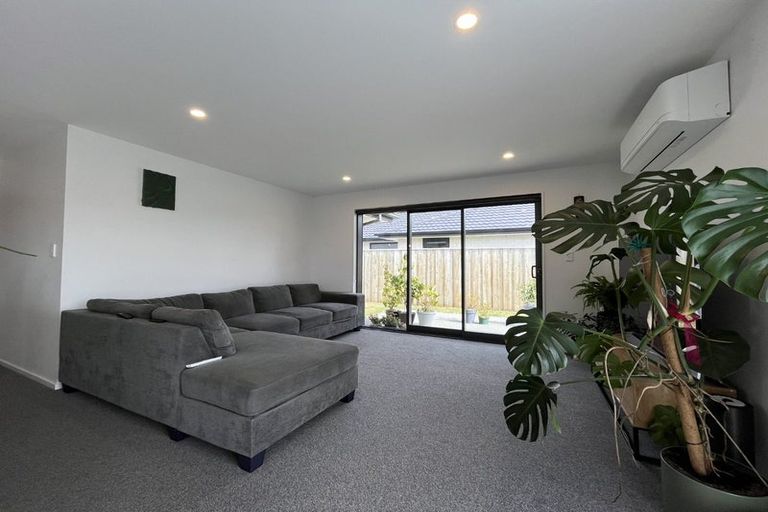 Photo of property in 2 Whittington Drive, Rolleston, 7615