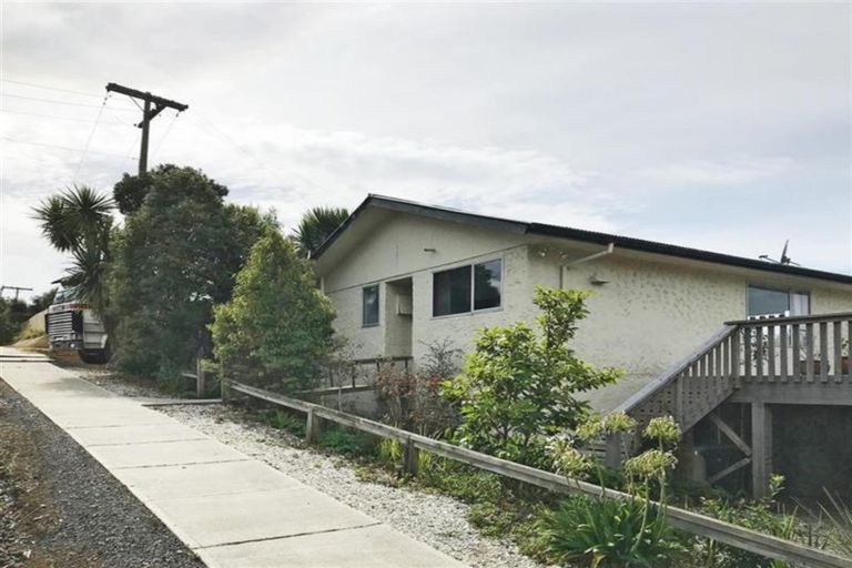 Photo of property in 5 Miro Street, Kaka Point, Balclutha, 9271