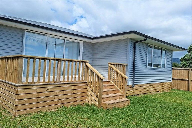 Photo of property in 14a Atuaroa Avenue, Te Puke, 3119