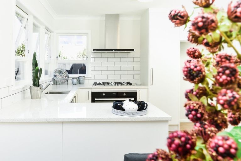 Photo of property in 34 Tudor Crescent, Chedworth, Hamilton, 3210