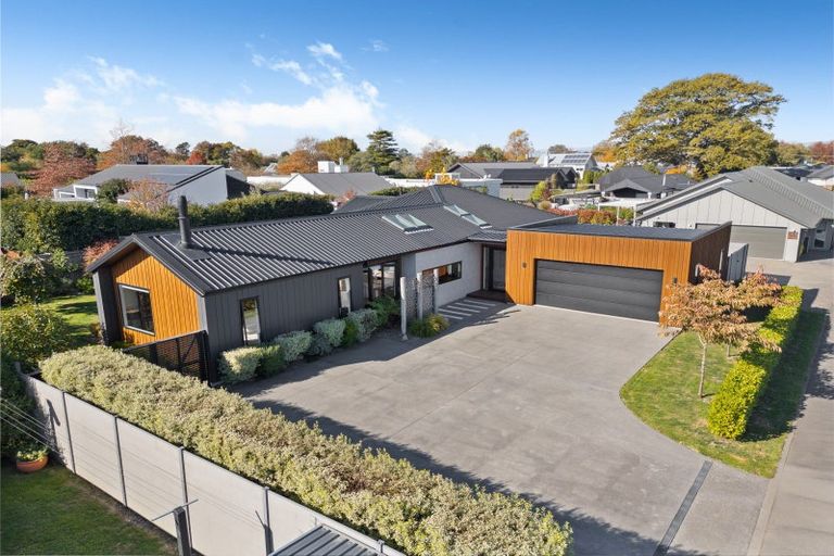 Photo of property in 20 Westwood Street, Greytown, 5712