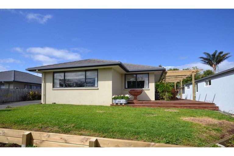 Photo of property in 28 Ranui Avenue, Kerikeri, 0230