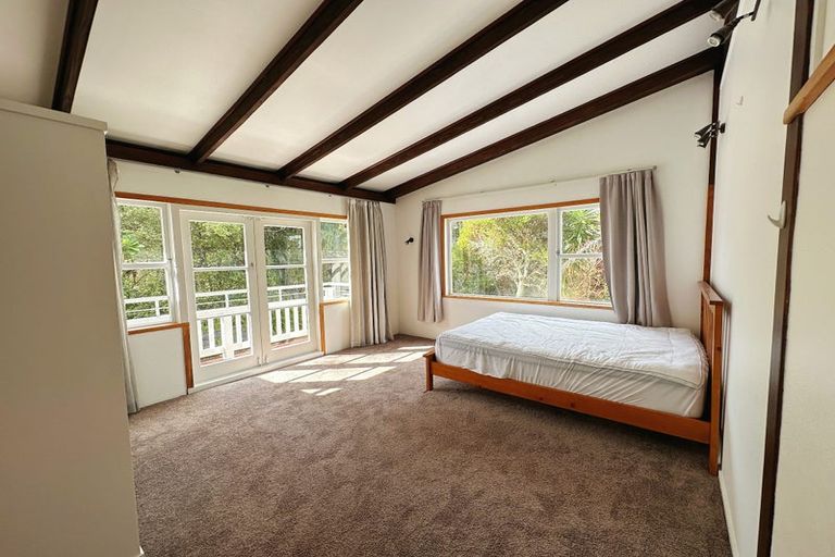 Photo of property in 194a Onewa Road, Birkenhead, Auckland, 0626