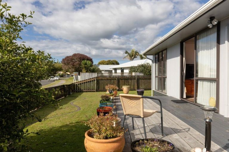 Photo of property in 11a Longstead Avenue, Papamoa Beach, Papamoa, 3118