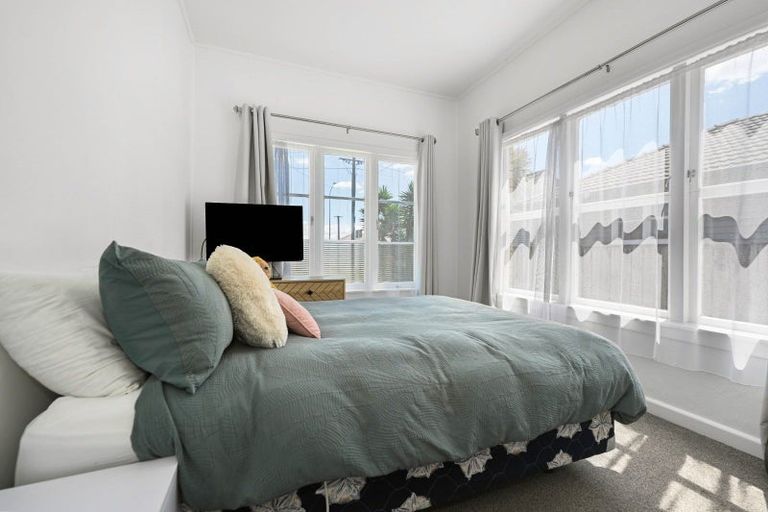 Photo of property in 12 Grey Street, Hamilton East, Hamilton, 3216