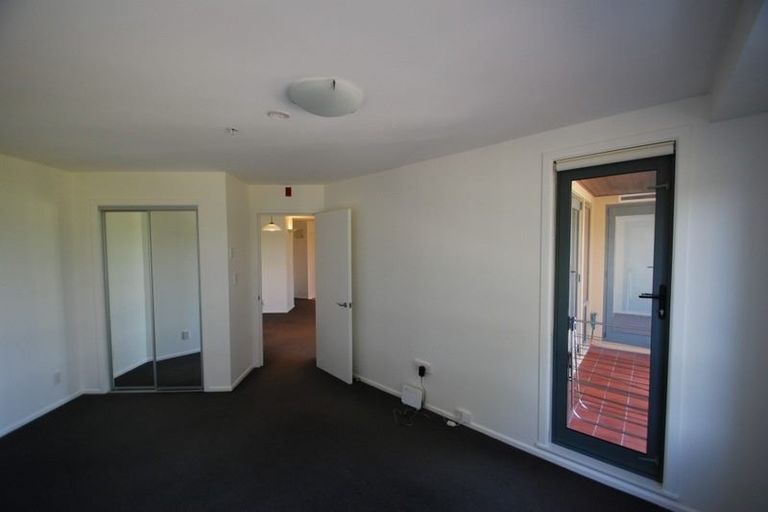 Photo of property in 7/80 Salamanca Road, Kelburn, Wellington, 6012