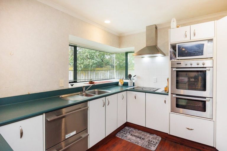 Photo of property in 12 Colorado Crescent, Milson, Palmerston North, 4414