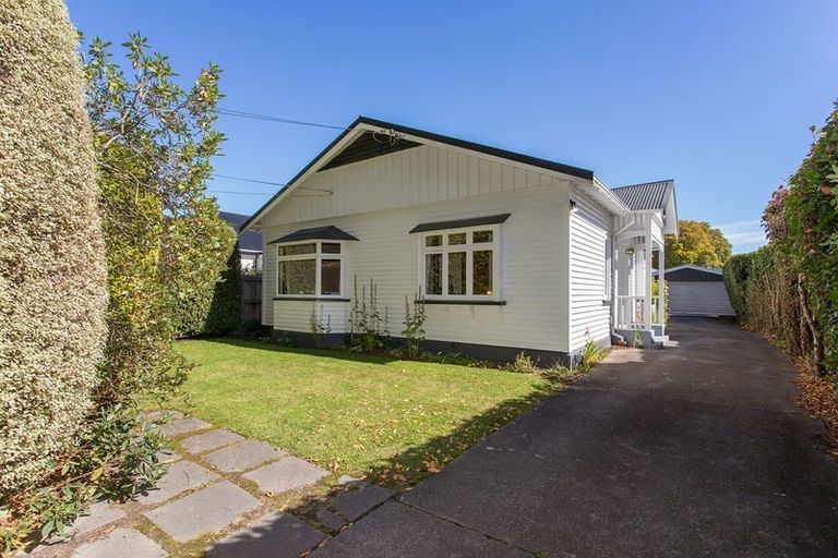 Photo of property in 19 Severn Street, St Albans, Christchurch, 8014