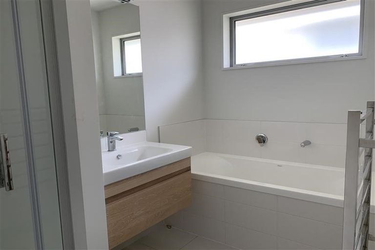 Photo of property in 24 Fairwater Road, Warkworth, 0910