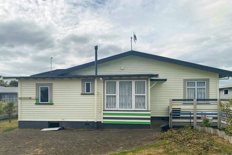 Photo of property in 5 Fairview Avenue, Feilding, 4702