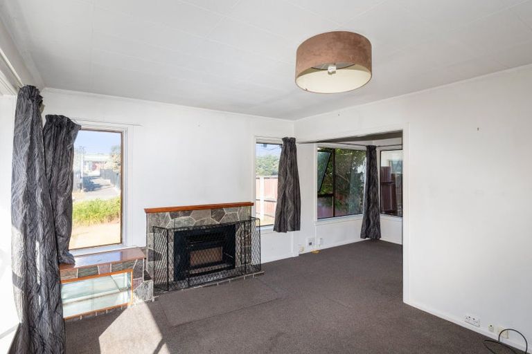 Photo of property in 14 Mountbatten Street, New Brighton, Christchurch, 8061