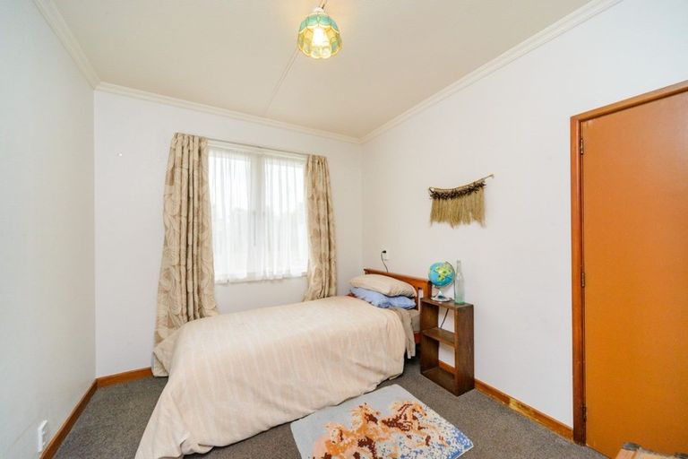 Photo of property in 12 Monckton Street, Feilding, 4702