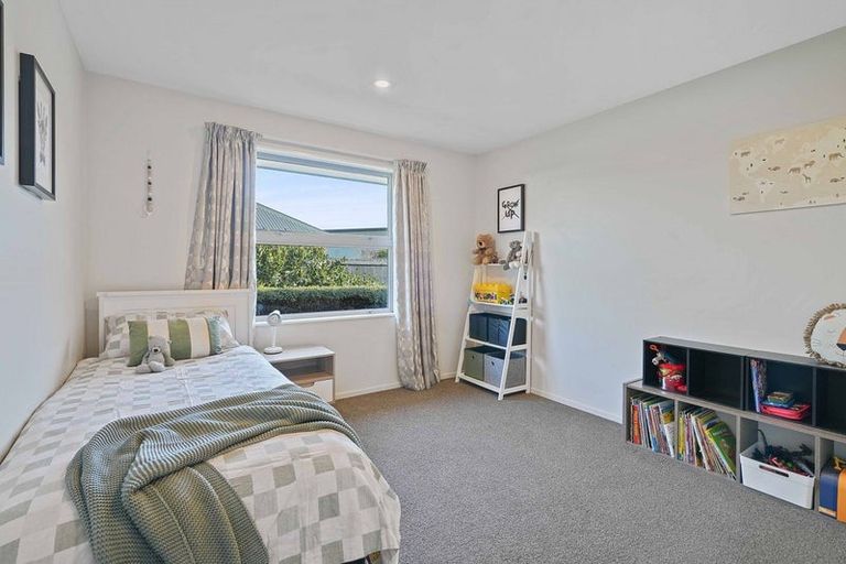 Photo of property in 6 Piper Street, Halswell, Christchurch, 8025