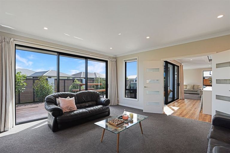 Photo of property in 2 Kelburn Place, Tinwald, Ashburton, 7700