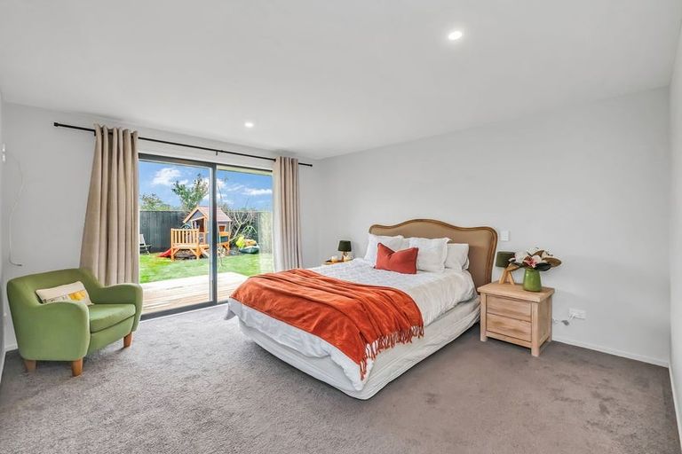 Photo of property in 43 Chris Drive, Rolleston, 7614