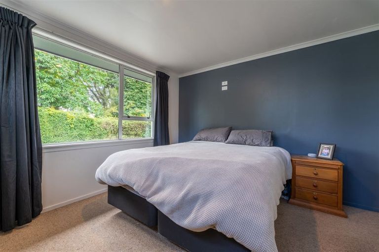 Photo of property in 73 Main North Road, Geraldine, 7930