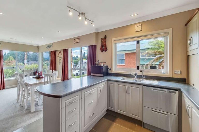 Photo of property in 114 Springfield Road, Springfield, Rotorua, 3015