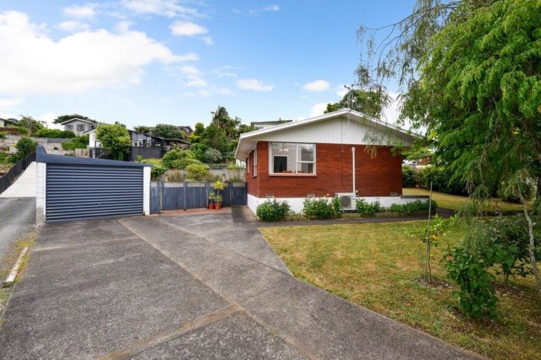 Photo of property in 1 Glamis Avenue, Dinsdale, Hamilton, 3204