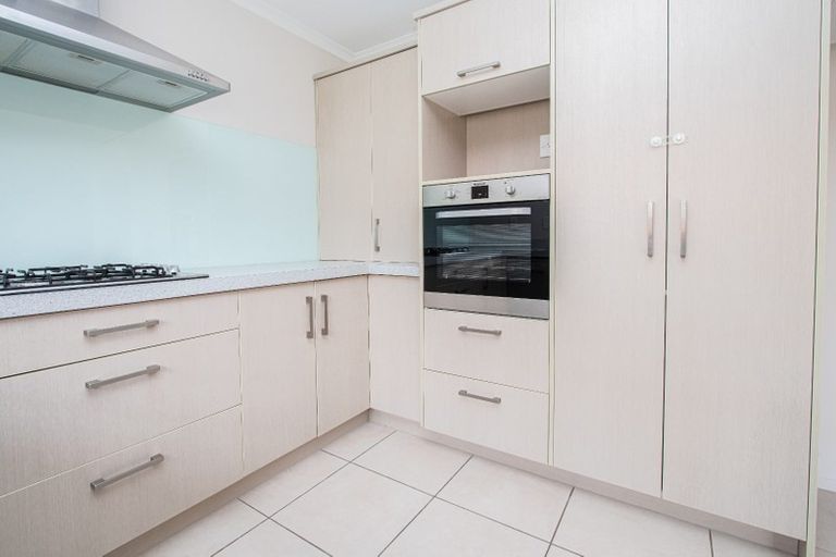 Photo of property in 5 Waltham Place, Rototuna North, Hamilton, 3210