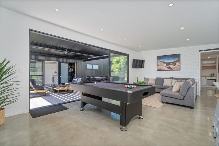 Photo of property in 31 Longreach Drive, Cooks Beach, Whitianga, 3591