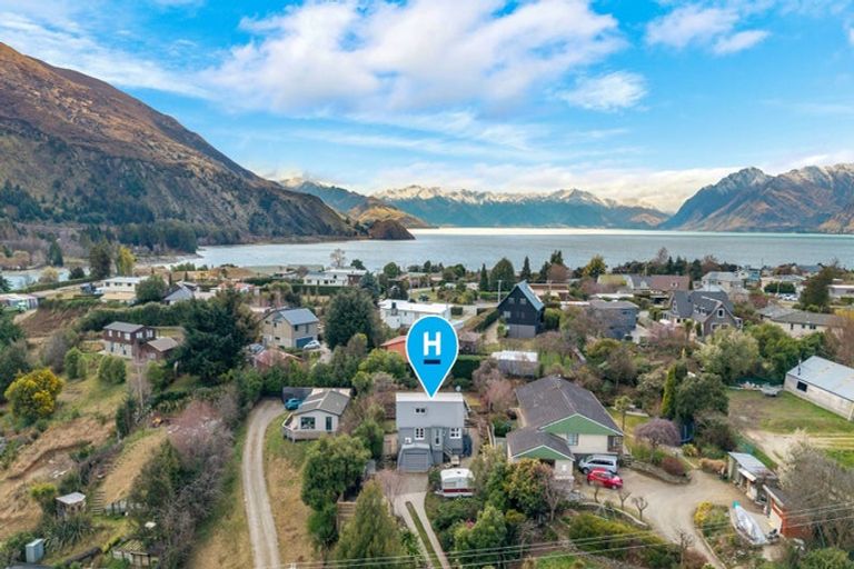 Photo of property in 34 Noema Terrace, Lake Hawea, 9382