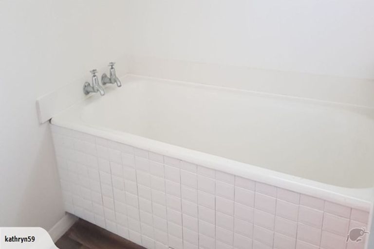 Photo of property in 733 Harewood Road, Harewood, Christchurch, 8051