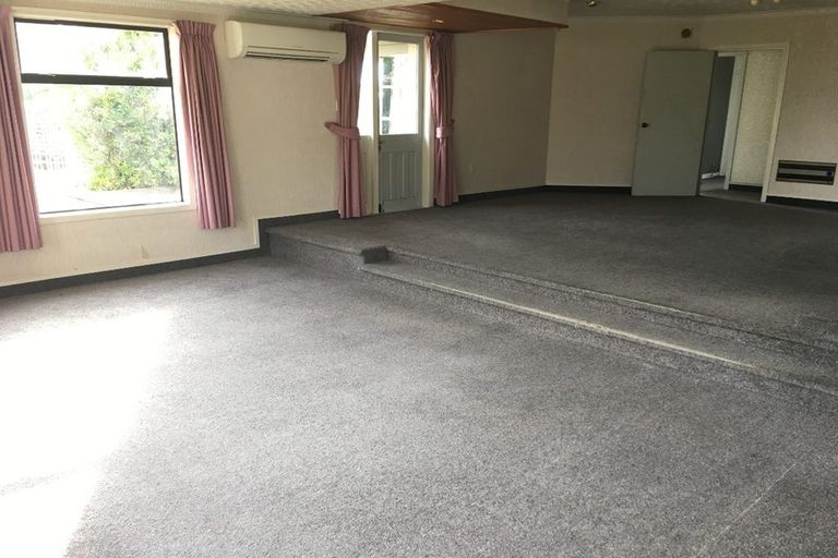 Photo of property in 401 Wairakei Road, Burnside, Christchurch, 8053