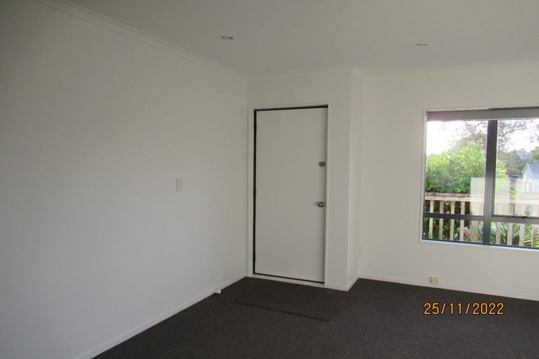 Photo of property in 27 Brougham Place, West Harbour, Auckland, 0618