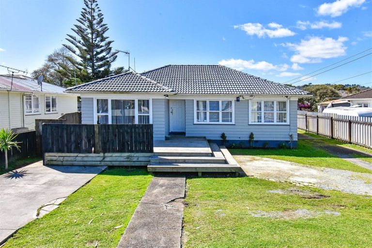 Photo of property in 42 Valentine Street, Papakura, 2110