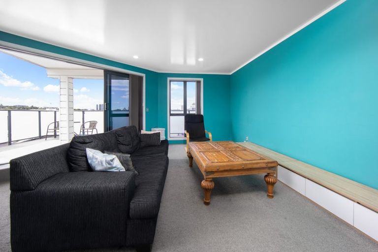 Photo of property in 4/9 Freeman Way, Manukau, Auckland, 2104