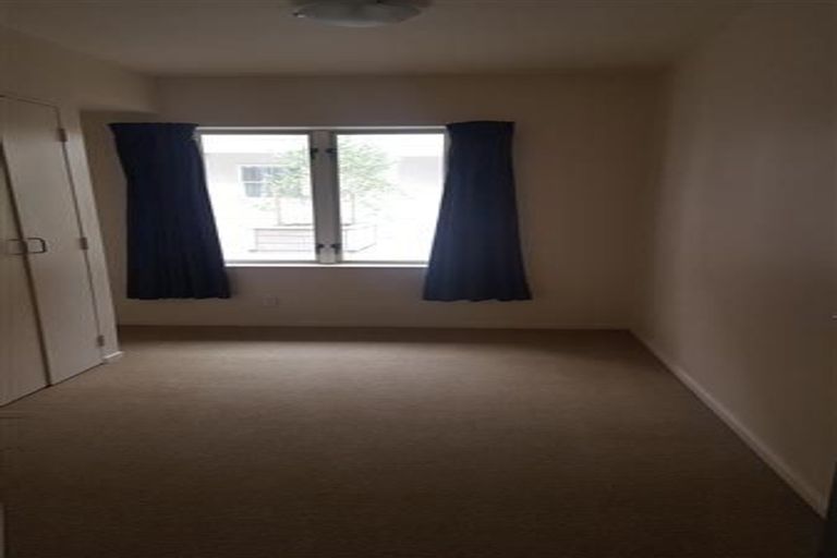 Photo of property in Luxford Villas, 116/72 Herald Street, Berhampore, Wellington, 6023