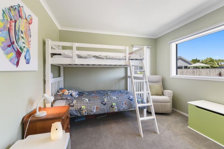 Photo of property in 29 Cobb Place, Otaki, 5512