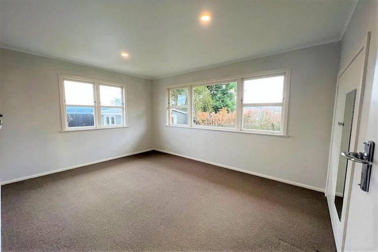 Photo of property in 89 Seddon Road, Frankton, Hamilton, 3204