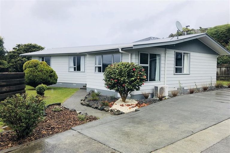 Photo of property in 18 Thimble Lane, Whitby, Porirua, 5024