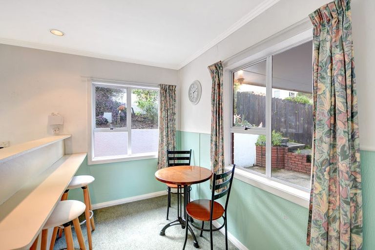 Photo of property in 27 Waldron Crescent, Green Island, Dunedin, 9018