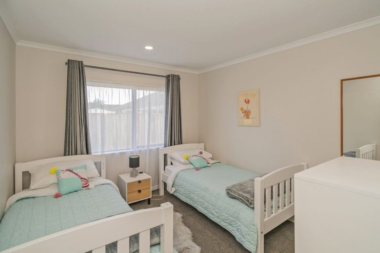 Photo of property in 52a Whitby Avenue, Whitianga, 3510