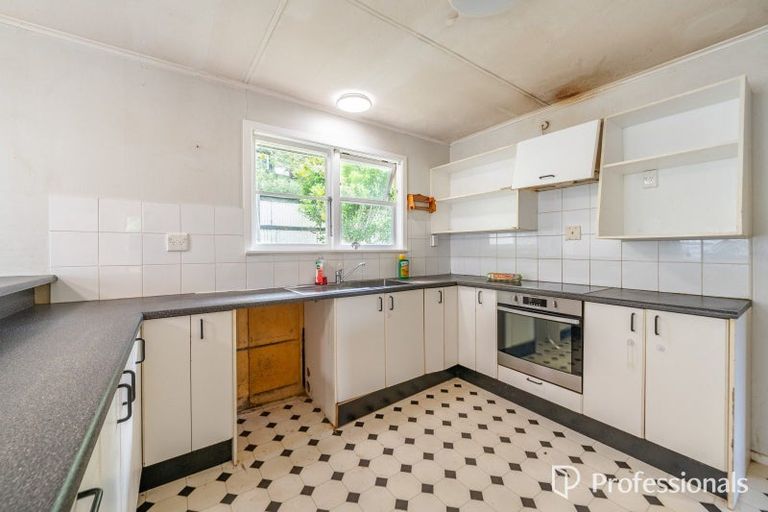 Photo of property in 49 Wright Street, Wainuiomata, Lower Hutt, 5014