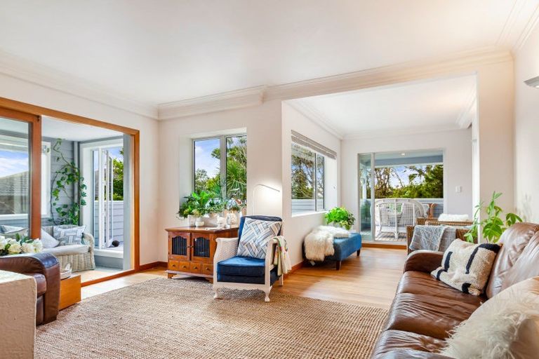 Photo of property in 109 Beresford Street, Bayswater, Auckland, 0622