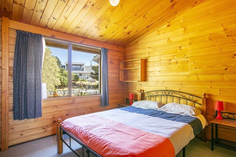 Photo of property in 13 Tamarisk Drive, Riversdale Beach, Masterton, 5872