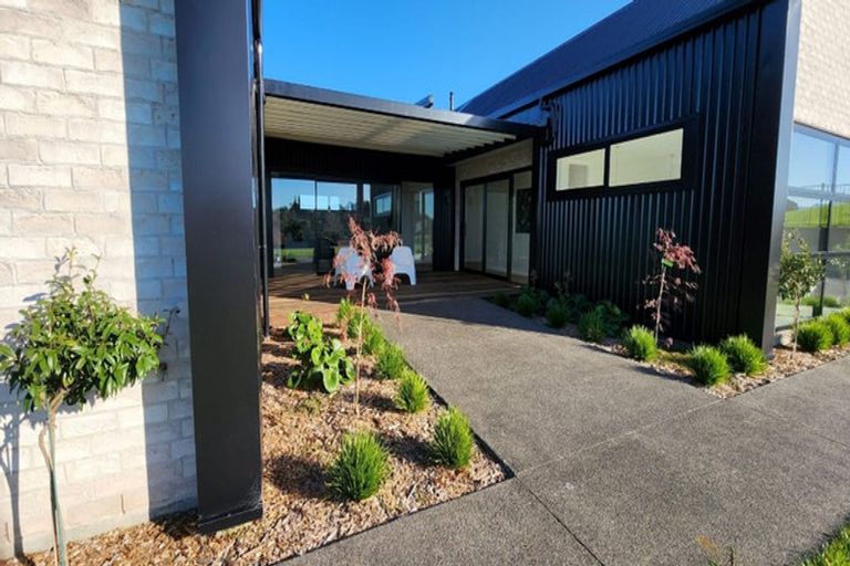 Photo of property in 12 Headlands Drive, Te Awamutu, 3875