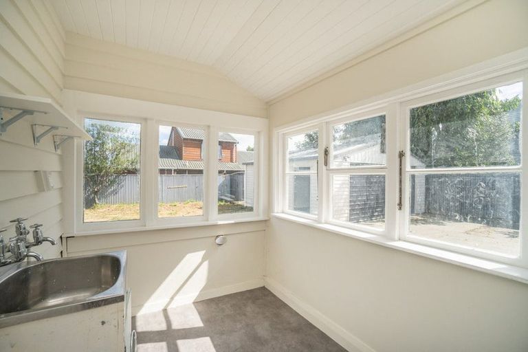 Photo of property in 18 Matipo Street, Takaro, Palmerston North, 4410