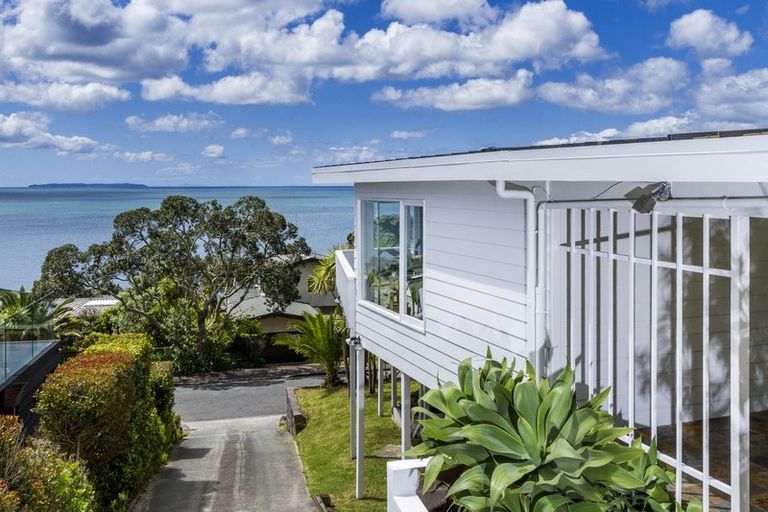 Photo of property in 29 Whitby Crescent, Mairangi Bay, Auckland, 0630