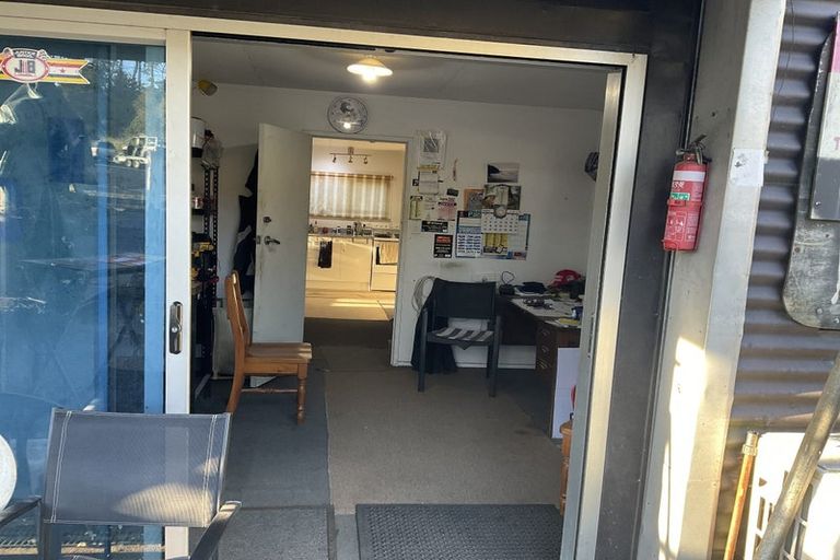 Photo of property in 200 Great North Road, Te Kamo, Kamo, 0185