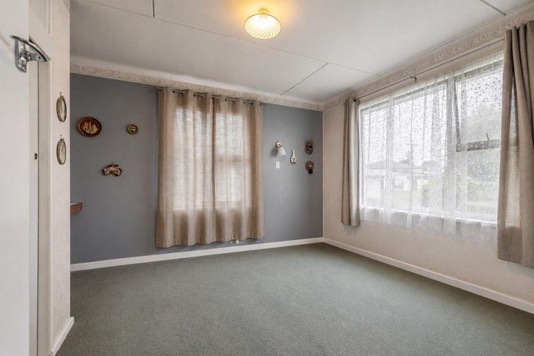Photo of property in 44 Albert Street, Pahiatua, 4910