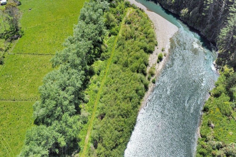 Photo of property in Otara Road East, Tirohanga, Opotiki, 3197