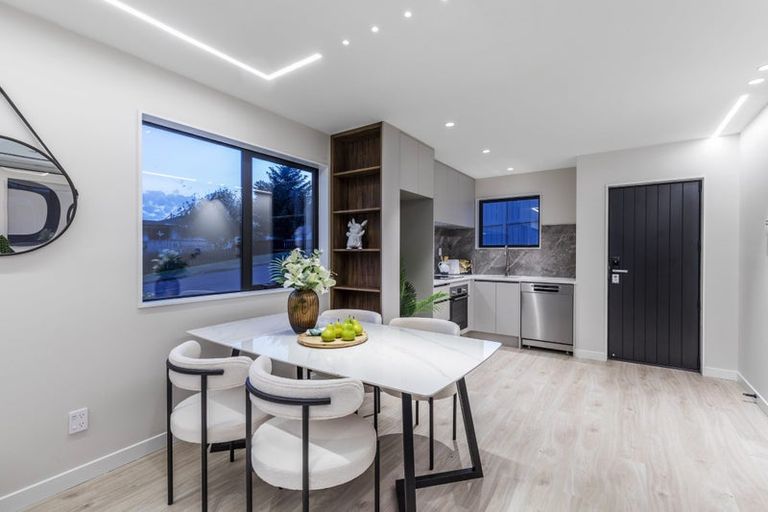 Photo of property in 10c Cranston Street, Torbay, Auckland, 0632