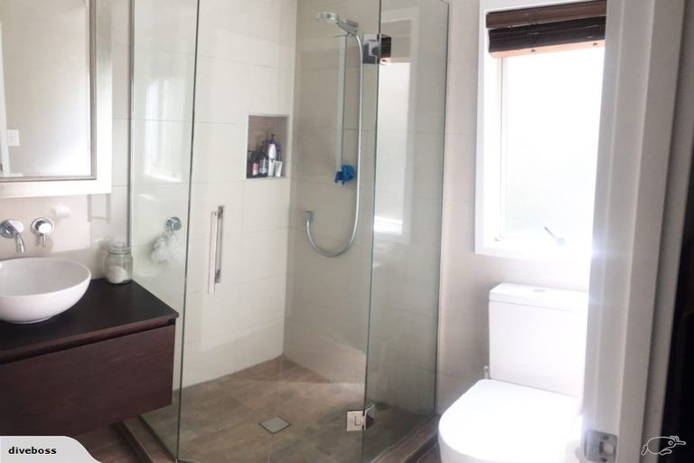 Photo of property in 14 Shannon Place, Torbay, Auckland, 0630