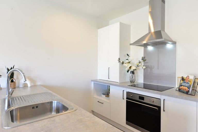 Photo of property in 2/36 Odette Street, Bader, Hamilton, 3206