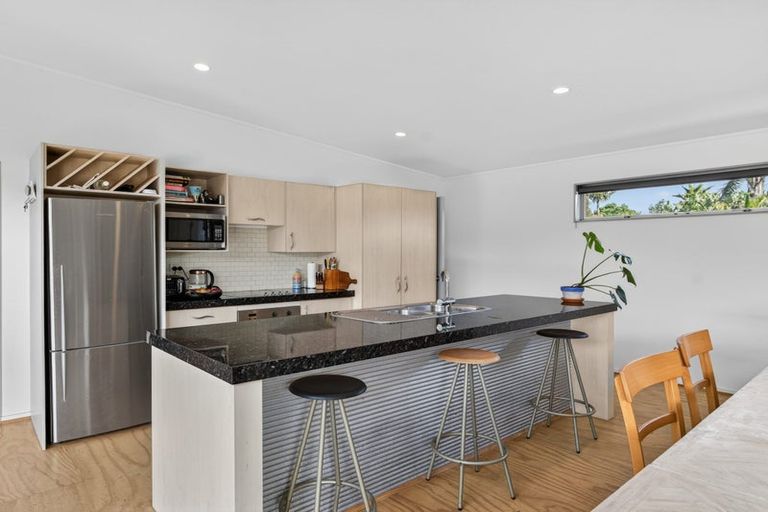 Photo of property in 10 Ti Tree Place, Mangawhai Heads, Mangawhai, 0505